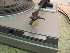 Kenwood KD-21R Belt Drive Turntable