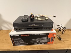 Toshiba W-522CG 4-Head Hi-Fi VCR VHS Player Tested Cleaned w/Original Box Remote
