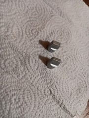 Akai GX-77 Reel to Reel – 2 Knobs for REC-L or REC-R or BIAS ADJUST – Lot Of 2