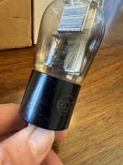 1- TYPE 33 NOS ST BOTTLE GLOBE Power AUDIO TUBE RCA Sylvania USA BRAND