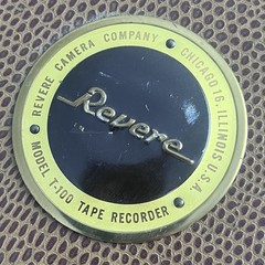 Revere Model T100 T-100 Reel To Reel Tape Recorder Player W/ Microphone & Manual