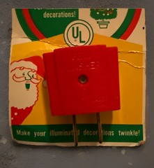 New Vintage Crescent On-Off Flasher Christmas Tree Light Plug 100 Watts