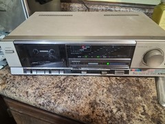 Vintage AIWA 3150 Stereo Cassette Tape Deck Powers and Lights up UNTESTED