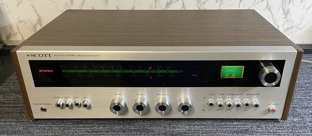 Vintage Scott Model R31S Receiver In VERY Good Condition With Manual