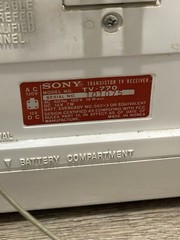 Vtg 1970s Sony Transistor Portable Television TV Model TV-770 7″ Screen Powers