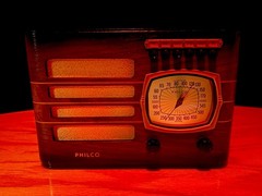 Old Wood Vintage Antique Restored Art Deco Radio Converted to a Bluetooth SPK!
