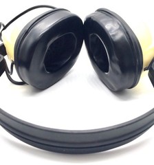 Vintage Sky Stereo Headphones Model V-372 3.5 mm Jack Cushioned Ear Pads Taiwan