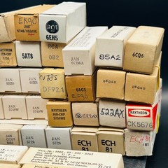 Mostly NOS JAN Military Vacuum Tube Lot RCA Raytheon Telefunken 5749 5726