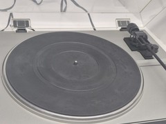 Kenwood KD-21R Belt Drive Turntable