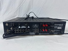 NAD 7100 Monitor Series Stereo Receiver Vintage Powers On For Parts or Repair