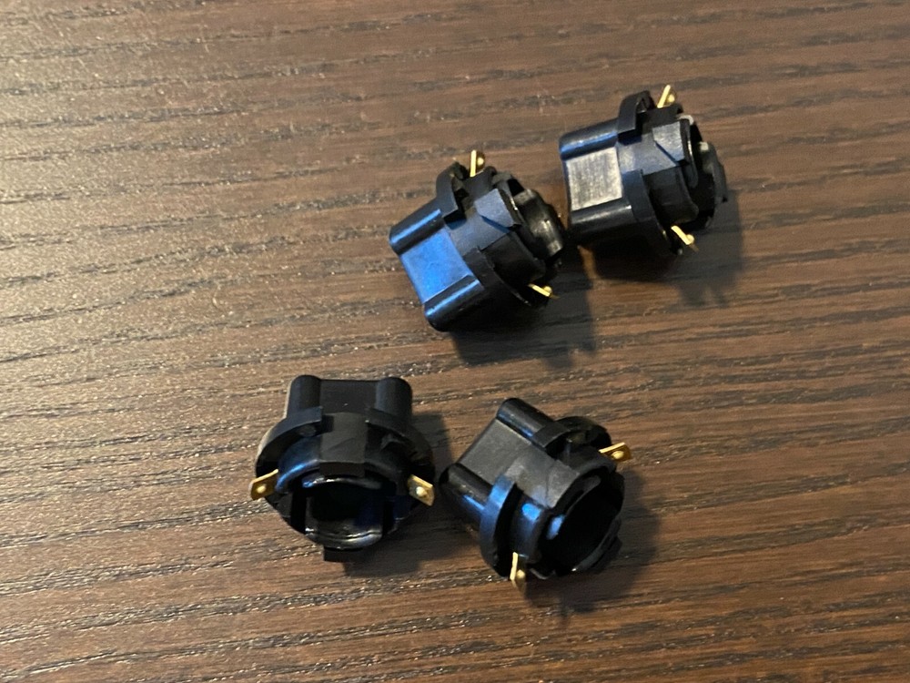 4 New Replacement Wedge Lamp Twist Sockets for Pioneer TX-9500 II (Qty