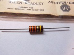 ALLEN BRADLEY 33k RCR 2 Watt 5% Carbon Comp Resistor(1)