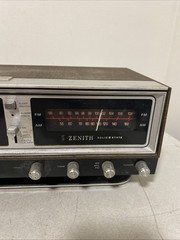 1970 Zenith Clock Radio Circle of Sound 472W AM/FM Solid State READ