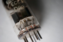 2 – Vintage NOS Siemens ECC88 / 6DJ8 / 6922 Audio Tube NIB / PAIR