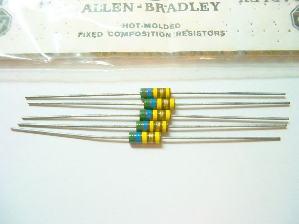5 Allen Bradley Carbon Comp Resistors RCR 560k 1/2W 5%