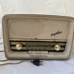 Telefunken Superheterodyne Caprice 7141W: NOT Working Western Germany