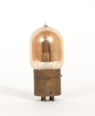 1920 Moorhead Radio Tube With Shaw Base, Amber Glass & GOOD Filament