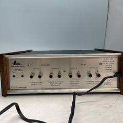 DBX Model 122 Stereo Noise Reduction System w/OG Manual+Box TESTED FOR PARTS