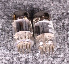 (2) Siemens 12AX7/ECC83 Tubes ~ MATCHED PAIR ~ Test Strong Over 100%!