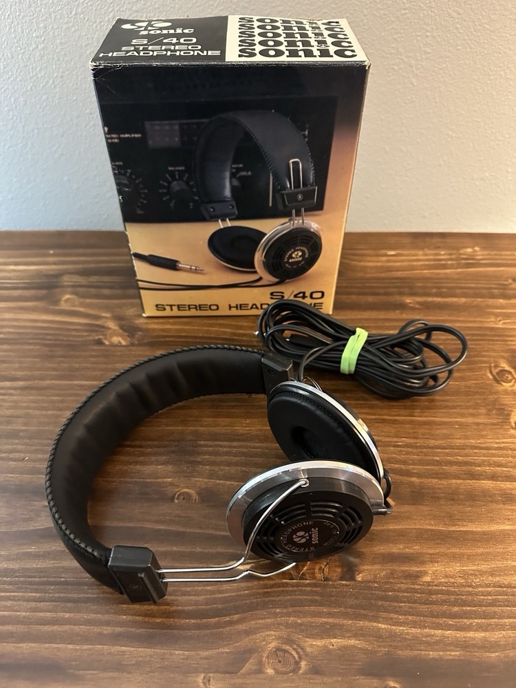 Vintage Sonic S/40 Stereo Headphones Retro Hi-Fi Taiwan Boxed