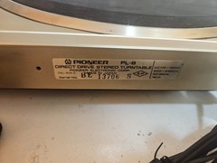 Pioneer PL-8 Quartz-PLL Electronic Control Direct Drive Full-Automatic Turntable