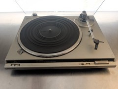 Technics direct drive auto-return turntable quartz SL-QD2 (Untested for parts)