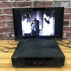 Sony SLV-685HF 4-Head Hi-Fi Stereo VHS Video Cassette Player fully tested works