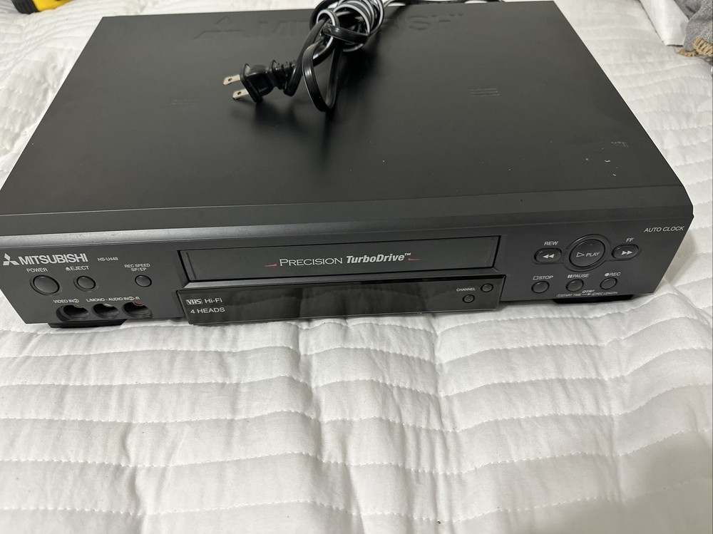 Mitsubishi HS-U590 Hi-Fi 4-Head VHS Video Cassette Recorder VCR EB-6678