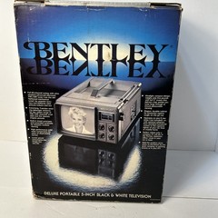 Bentley Deluxe Portable TV Black & White Television 5” Battery Powered Vintage