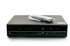 Funai WD6D-M100 – DVD & VHS recorder (VHS copy to DVD)