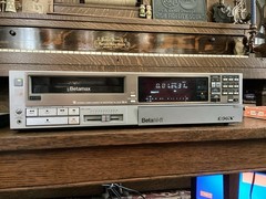 Sony Betamax SL-2710 Stereo Video Cassette Recorder ***( VIDEO)