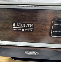 Vintage Zenith Circle Of Sound Solid State K421W AM/FM Radio Working Condition