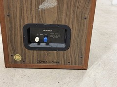 -US Duty Paid- Rare Walnut Pioneer Model CS-E400 Bookshelf Speakers
