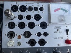 A+ 1970 Siemens W. Germany ECC88/6DJ8 Grey Plate Top Halo Preamp Tube