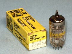 VACUUM TUBE ~ 6LX8 / LCF802 ~ SYLVANIA / ECG ~ NOS ~ 6LX8 / LCF802