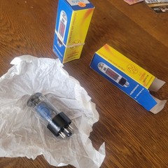 Pair of JJ Electronic 6v6S Vacuum tubes