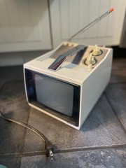 Sony TV-790 7“ Television 1975 Black &White Retro Vintage CRT TV WITH BATTERY