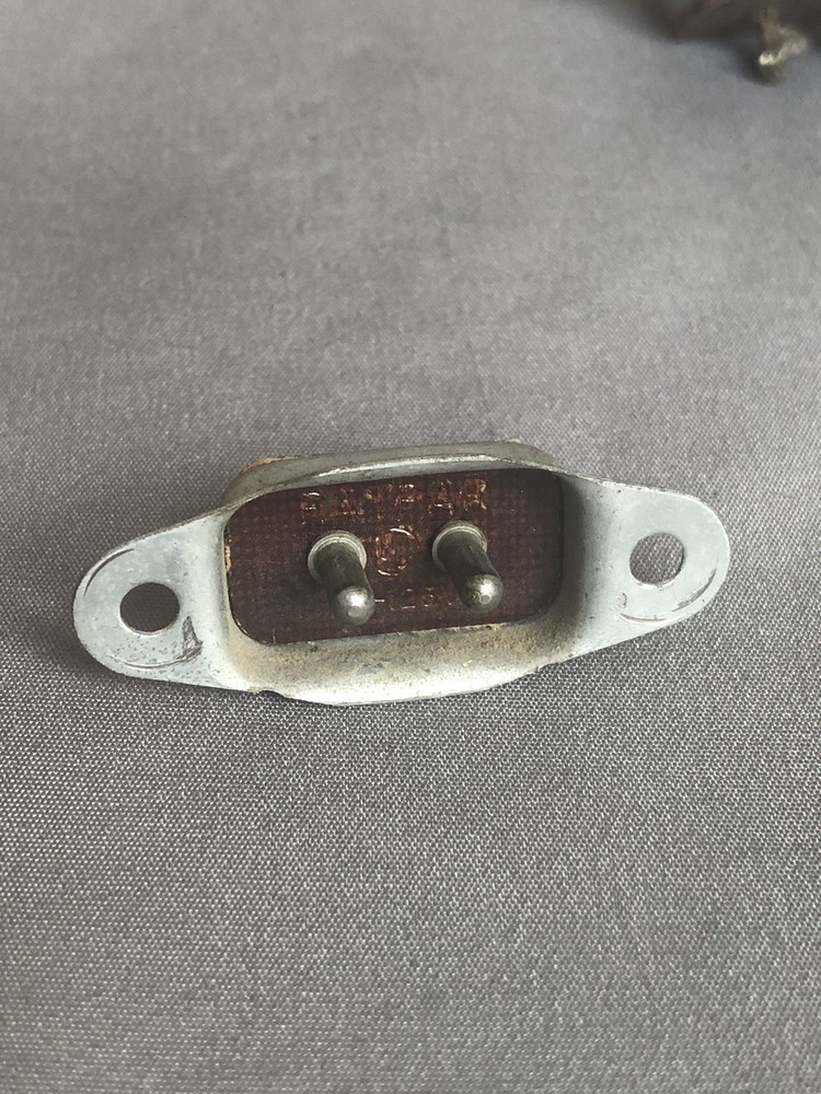 Cheater Cord Male Chassis mount socket NON-POLARIZED 7A 125V used 1960s RAYPAR