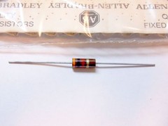 1 Allen Bradley Carbon Comp Resistor 3k 1W 5%