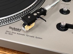 Technics SL-1650 Direct Drive Automatic Turntable, Stacking Spindle, Serviced.