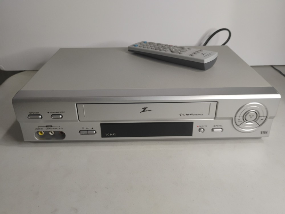 Zenith VCS442 VHS VCR Video Cassette Recorder and Player with Remote Tested Work