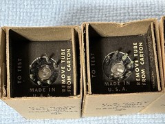 10 NOS RCA JRC 9001 Vacuum Tubes Black Plate Square Getter WW2 Box Dated 1945