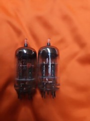 Matched BECKMAN 12AV7 STEREO TUBE ** 2 PIECES ** Tested Strong (T35)