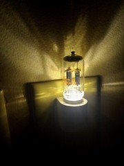 Vacuum Tube LED Night Light 12AX7 ECC83 Style White Automatic Light Sensing