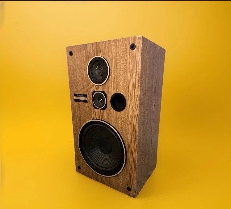 PIONEER CS-403 3-Way 15″ Woofer Watts SPEAKERS Vintage -(Pick Up Only)