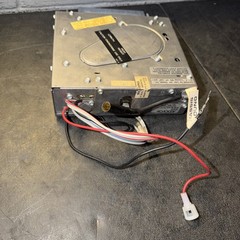Audiovox Am Fm 8 track C977