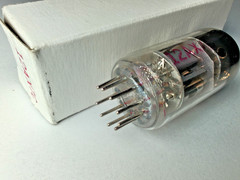 New Old Stock – Vintage Vacuum Shuguang 12AX7C Tube – China