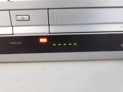 SONY DVD PLAYER/VIDEO CASSETTE RECORDER SLV-D370P (TPS23)