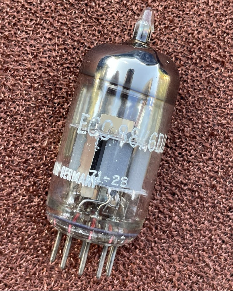 A+ 1970 Siemens W. Germany ECC88/6DJ8 Grey Plate Top Halo Preamp Tube
