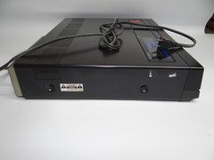 Sony Betamax SL-3030 Video Cassette Recorder Powers On Parts/Repair